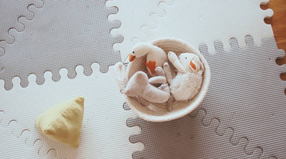 Encuentros de movimiento libre, juego y crianza para mapadres y bebés de hasta 24 meses en Saavedra