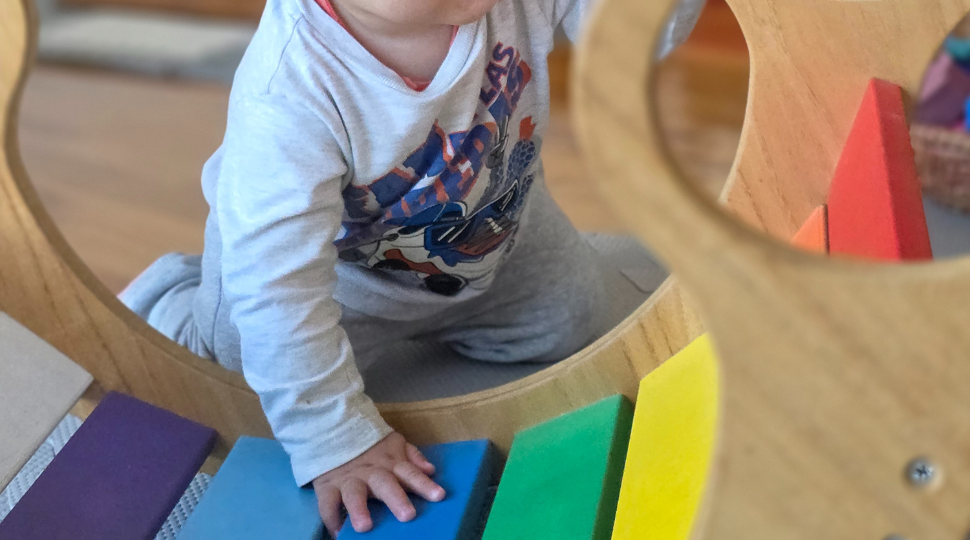 Encuentros de movimiento libre, juego y crianza para mapadres y bebés de hasta 24 meses en Saavedra