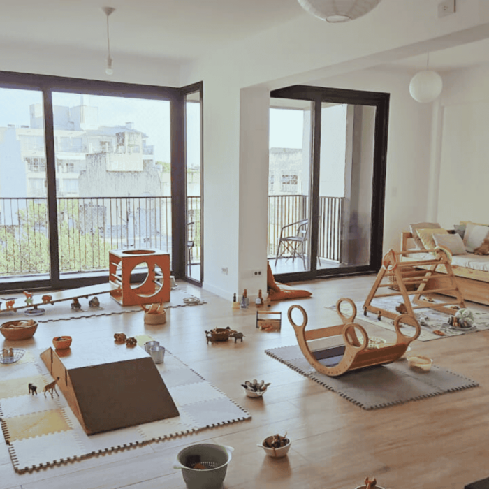 Cómo preparar el espacio para acompañar el movimiento libre de tu bebé Cómo preparar el espacio para acompañar el movimiento libre de tu bebé