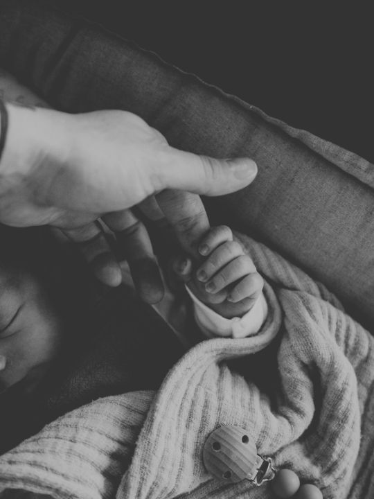 Papá y bebé : sueño infantil y apego