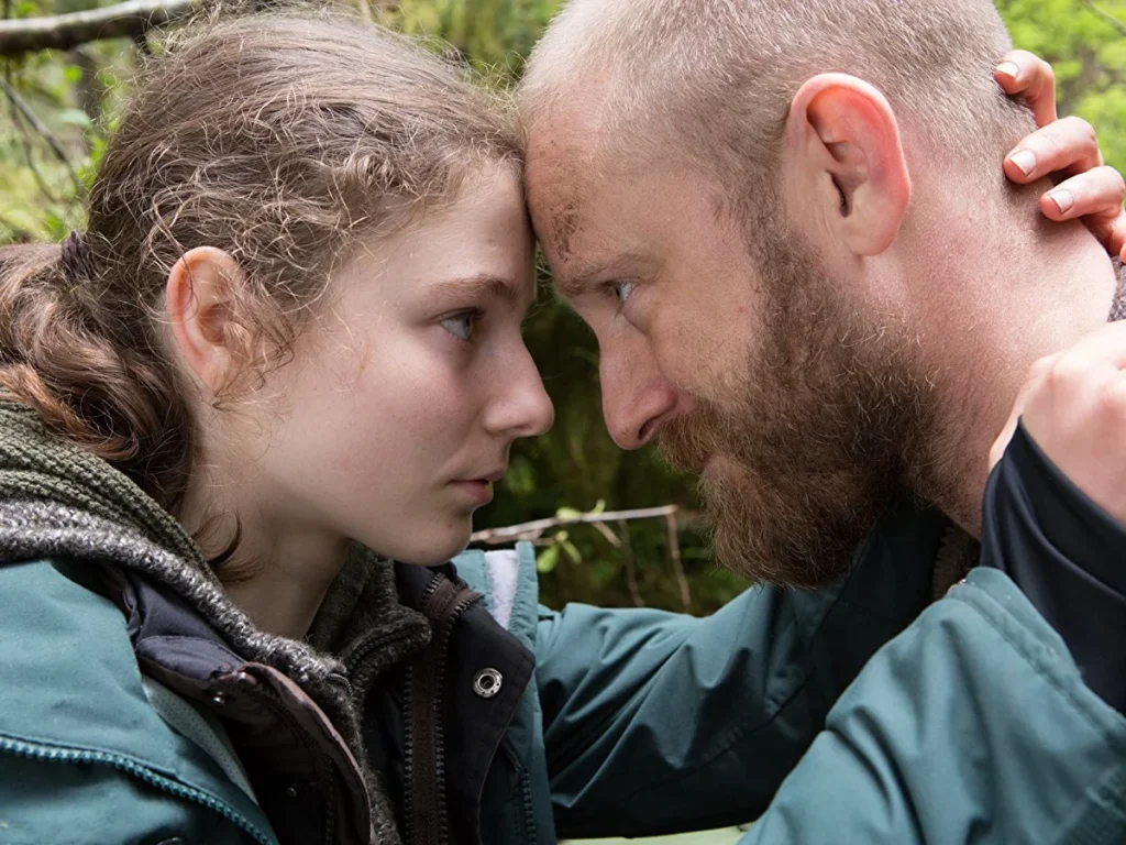 Leave No Trace (2018) Dir. Debra Granik: películas sobre crianza y vínculo. 