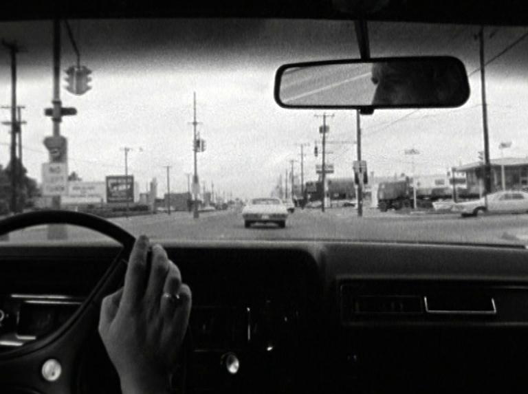 Alice in the Cities (1974) Dir. Wim Wenders: películas sobre crianza y vínculos. Un vínculo inesperado entre un periodista y una niña.